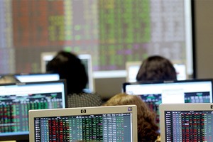 Theo dự thảo, các CTCK sẽ phải giải thể nếu lỗ lũy kế từ 50% vốn điều lệ trở lên
