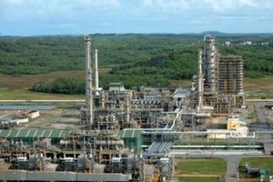 Nhà máy Lọc dầu Dung Quất là một trong những công trình nhận được sự quan tâm của nhà đầu tư Nga