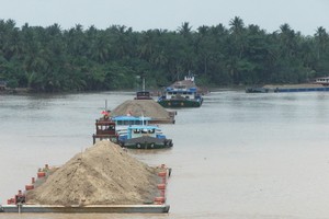 Dự án kênh Chợ Gạo do Cục Đường thủy nội địa Việt Nam làm chủ đầu tư đã phải tính lại tổng mức đầu tư, thiết kế lại.