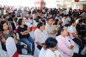 Hàng ngàn người tham dự triển lãm dự án BĐS của Novaland