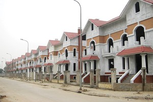 Nhiều nhà đầu tư thứ cấp tại Dự án Geleximco - Lê Trọng Tấn đang tìm cách cắt lỗ