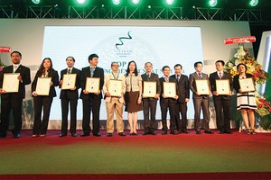 Thành công của giải thưởng Báo cáo thường niên tốt nhất do ĐTCK và HOSE phối hợp tổ chức thể hiện sự cải thiện về mức độ minh bạch và chất lượng quản trị DN ở Việt Nam - Ảnh: Lê Toàn