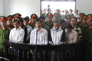 Cựu Giám đốc chi nhánh VDB Đắk Nông – Đắk Lắk Vũ Việt Hùng phải nhận mức phạt nghiêm khắc nhất - Ảnh:Bùi Trang