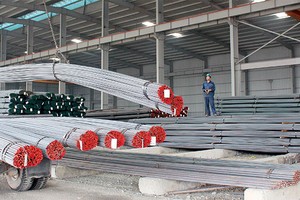 Phải chờ VNSteel tăng giá, các doanh nghiệp ngành thép khác mới theo bước - Ảnh: Hoài Nam
