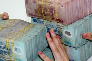 Lãi suất chậm thi hành án hiện là 9%/năm, rẻ hơn lãi suất vay trong hạn và thấp hơn nhiều so với lãi suất quá hạn