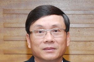 Chủ tịch Ủy ban Chứng khoán Nhà nước Vũ Bằng