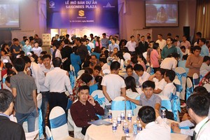Hơn 200 căn hộ Dự án Saigonres Plaza có chủ trong ngày mở bán