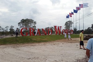 Phú Quốc đang được nhiều đại gia địa ốc lựa chọn để rót vốn đầu tư dự án bất động sản nghỉ dưỡng - Ảnh: Tăng Triển