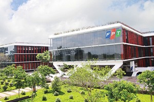 Nới room nhìn từ câu chuyện FPT