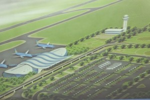 Tổng mức đầu tư giai đoạn 1 (không bao gồm chi phí lãi vay trong thời gian xây dựng) sân bay Quảng Ninh là 7.458 tỷ đồng.