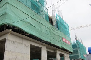 Dự án Ecohome 2 (quận Bắc Từ Liêm) nằm trong số những dự án dính nghi vấn bán nhà ở xã hội qua sàn.
Ảnh: Nguyên Minh