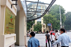 Các “đầu tàu” HXX, VSD cần sớm phát đi những tín hiệu cụ thể về triển khai các công việc chuẩn bị cho TTCK phái sinh để các thành viên tham chiếu 