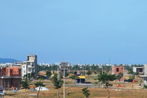 Thị trường đất nền tại TP. Đà Nẵng đang thu hút sự quan tâm của nhiều nhà đầu tư. Ảnh: N.T