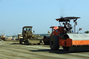 Chính phủ đã cho phép bán cổ phần theo lô để thoái toàn bộ vốn Nhà nước tại Tổng công ty Công trình giao thông 5