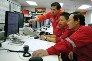 Khu vực công nghiệp - xây dựng tiếp tục là động lực chính cho tăng trưởng kinh tế