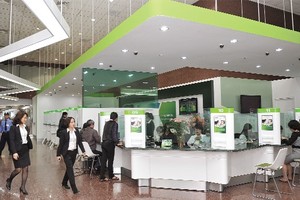 Tính đến cuối tháng 9, Vietcombank có hơn 7.100 tỷ đồng nợ xấu, trong đó 69% là nợ có khả năng mất vốn