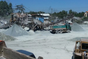 Sản xuất cát nhân tạo tại Bình Dương