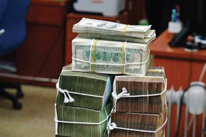 Thị trường ngoại hối được dự báo sẽ tiếp tục diễn biến khá căng thẳng