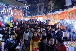 CPI tăng thấp, thu nhập của người dân không bị ảnh hưởng nhiều, nên tiếp tục chi tiêu, giúp tăng tổng cầu