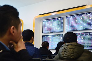 Chưa thấy một ngành cụ thể nào có thể trở thành tâm điểm, dẫn dắt thị trường trong năm 2016