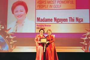 Bà Nguyễn Thị Nga được tôn vinh tại Hội nghị Thượng đỉnh Golf châu Á - Thái Bình Dương năm 2015