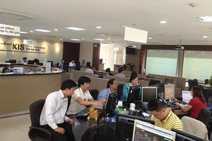 Chứng khoán KIS vẫn lỗ lũy kế