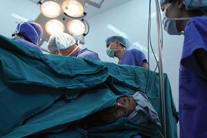 Bảo hiểm Bảo Việt là một trong số ít doanh nghiệp đầu tiên bảo lãnh viện phí ngoài Việt Nam như Hongkong, Thái Lan, Singapore