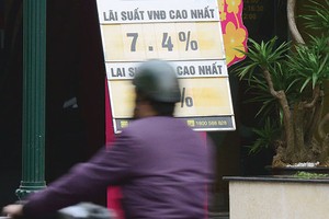 Lãi suất tiết kiệm VND có thể nhích nhẹ thời gian tới nhưng khó tăng đột biến
