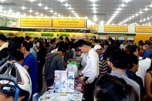 Với dân số lớn và thu nhập ngày càng tăng là cơ hội cho ngành bán lẻ Việt Nam 