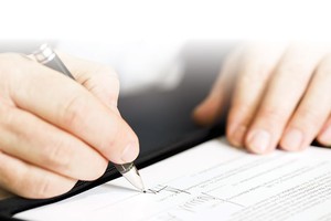 Hai phần quan trọng nhất trong điều khoản bảo hiểm cần phải đọc kỹ  là “Phạm vi bảo hiểm” và “Điều khoản loại trừ”