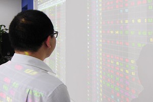 Đầu quý II, trạng thái giao dịch của khối ngoại vẫn còn dè dặt, các phiên mua ròng hạn chế               