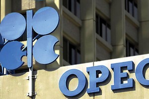 Giá “vàng đen”: mong manh triển vọng bứt phá