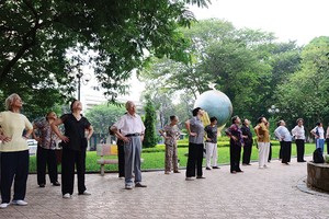 10 năm nữa, số lượng người cao tuổi Việt Nam sẽ chiếm 1/5 dân số cả nước. Ảnh: Dũng Minh