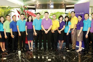 Ông Tuấn cùng tập thể cộng sự người Việt nỗ lực xây dựng nên một công ty bảo hiểm nhân thọ bảo vệ tài chính cho khách hàng