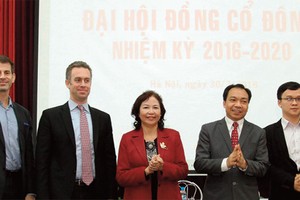 HĐQT Traphaco nhiệm kỳ 2016 - 2020 gồm 7 thành viên, trong đó có sự tham gia của 3 cổ đông ngoại