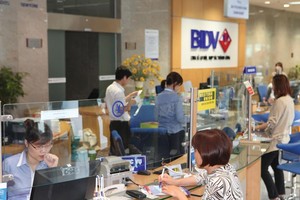 Từ nay đến cuối năm, BIDV cố gắng giảm 500-600 tỷ đồng chi phí, tăng thu dịch vụ ròng... để có nguồn giảm lãi suất