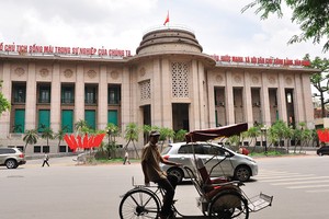 Nhìn lại chặng đường tái cơ cấu hệ thống ngân hàng 3 - 4 năm qua, hiện mới hoàn thành được giai đoạn đầu