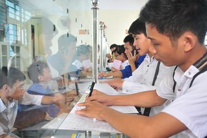 Việc tăng giá dịch vụ y tế, giáo dục khiến CPI tăng trong nửa đầu năm và tiếp tục tạo áp lực tăng nửa cuối năm