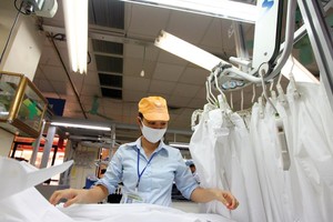 Từ nay đến năm 2018 dệt may vẫn là ngành được các nhà đầu tư nước ngoài quan tâm. Ảnh: Đức Thanh