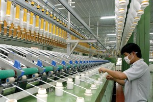 Sản xuất công nghiệp trong 6 tháng đầu năm chỉ tăng 7,5%, thấp hơn đáng kể so với cùng kỳ năm ngoái. Ảnh: Đức Thanh