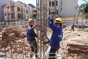 Tốc độ triển khai dự án nhanh tại nhiều dự án căn hộ cao cấp gây khó cho giới đầu cơ. Ảnh: Dũng Minh