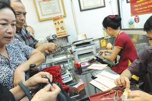 Giá vàng ngày 6/7 có lúc tiến sát ngưỡng 40 triệu đồng/lượng - cao nhất kể từ tháng 6/2013