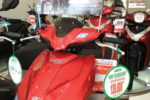 Nhu cầu vay tiêu dùng lớn, nhưng nhiều người vẫn e ngại lãi suất vay tiêu dùng của các công ty tài chính