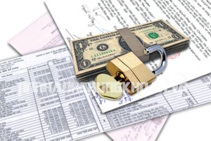 Ngân hàng gặp vướng mắc khi phát mại tài sản đảm bảo do trên đất có nhiều hộ gia đình cùng sinh sống và góp sức xây dựng