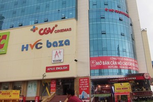 Tranh chấp tại Chung cư Hồ Gươm Plaza giữa cư dân và chủ đầu tư kéo dài 2 năm nay, ngay từ khi nhận bàn giao nhà. Ảnh: Nguyên Minh