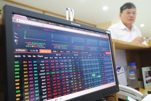 Nửa đầu năm 2016, dòng vốn đầu tư nước ngoài vào thị trường chứng khoán tăng 3,5 lần so với cùng kỳ năm trước