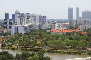 Bất động sản khu Nam Sài Gòn đang gặp khó do ảnh hưởng của mùi hôi thối
