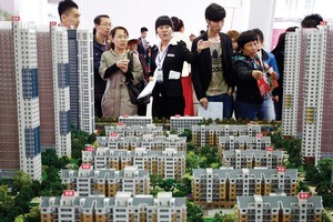 Lãi suất thấp là lý do khiến người dân Trung Quốc tiếp tục rót tiền vào bất động sản