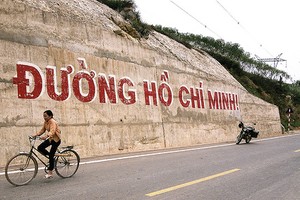 Đường Hồ Chí Minh (Ảnh minh họa)