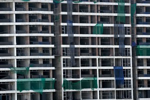 Trong lĩnh vực ngân hàng xảy ra nhiều tranh chấp liên quan đến tài sản bảo đảm là bất động sản